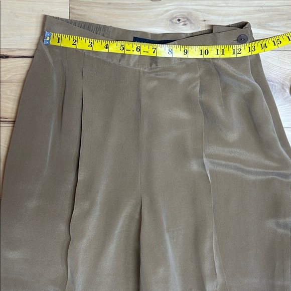 Josephine Chaus 100% Silk Camel Pants w/Stretchy Waistband | Size 8 - Picture 2 of 9